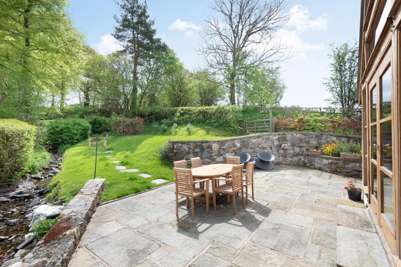 Villa Pen Y Bont Llangollen Esterno foto
